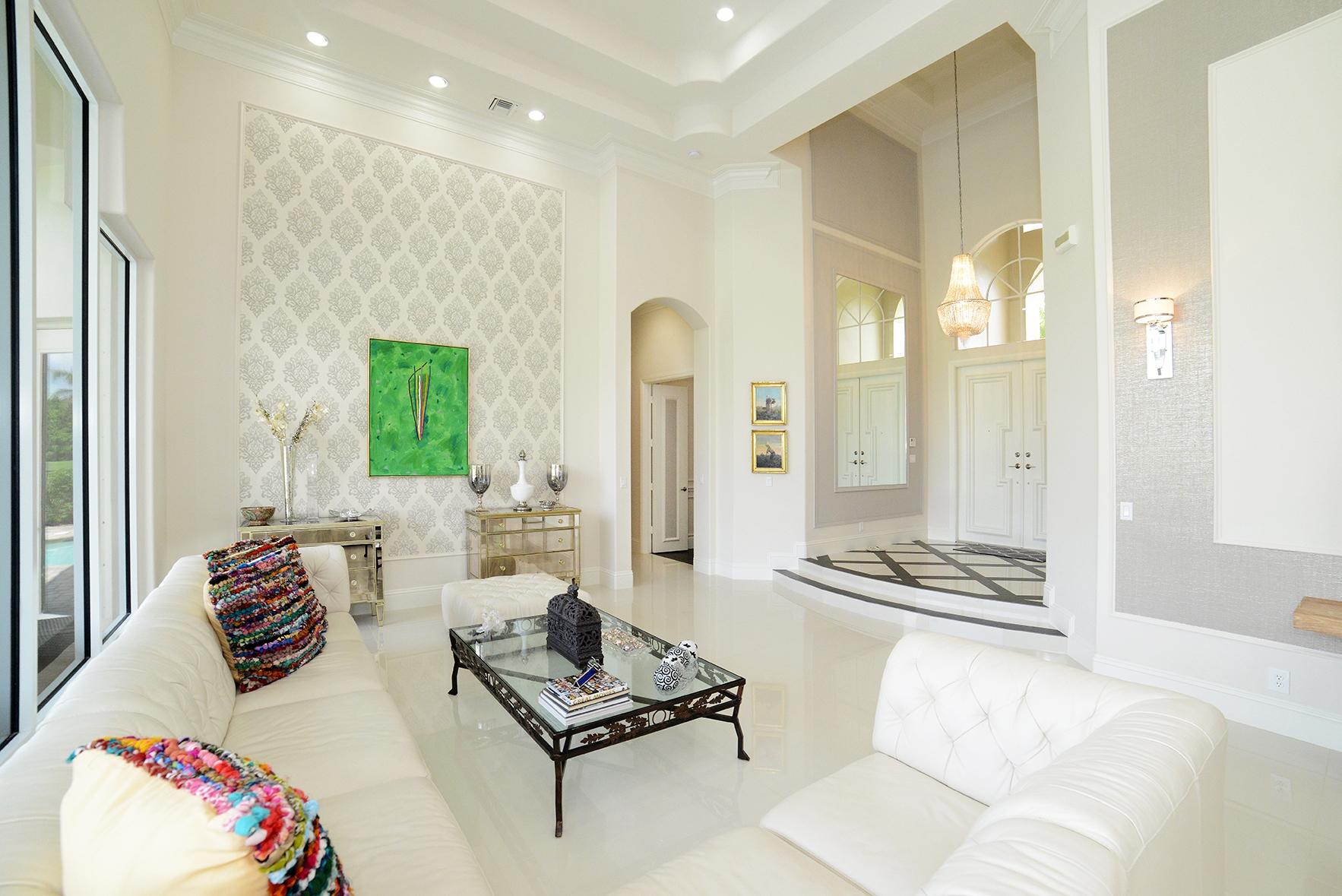 7908 Mandarin Drive Boca Raton, FL 33433 - Photo 8 of 35 Living Room