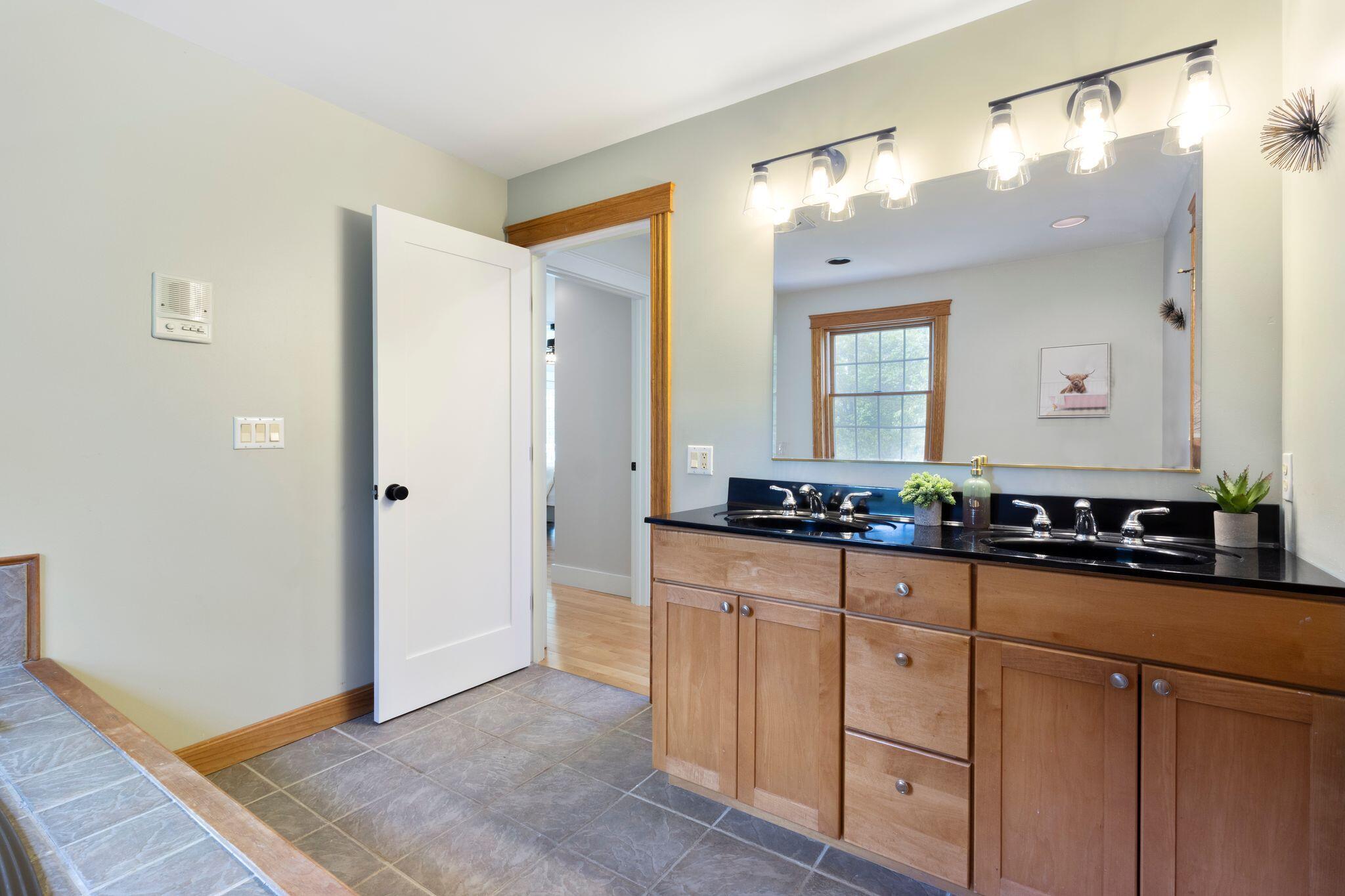 11 Oxford Road Windham, ME 04062 - Photo 37 of 74 11 Oxford Road, Windham