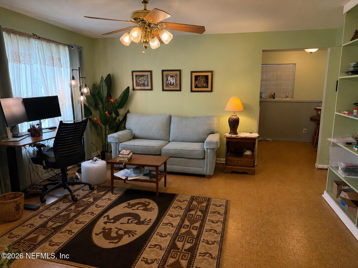 2951 Sandhurst Road East Jacksonville, FL 32277 - Photo 5 of 18 Living Area