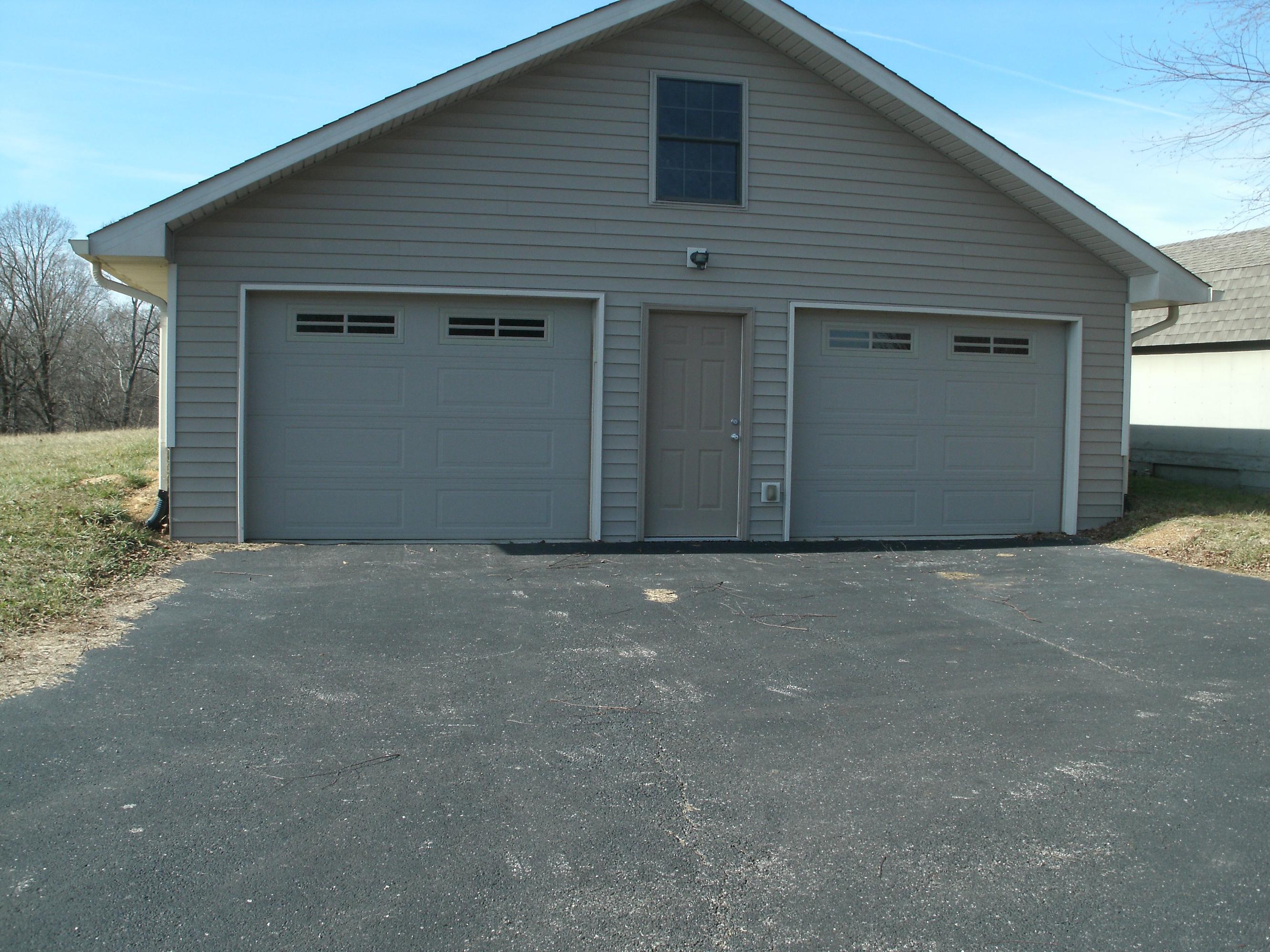 2630 Reeds Springs Road Sweetwater, TN 37874 - Photo 5 of 6 2 car 1