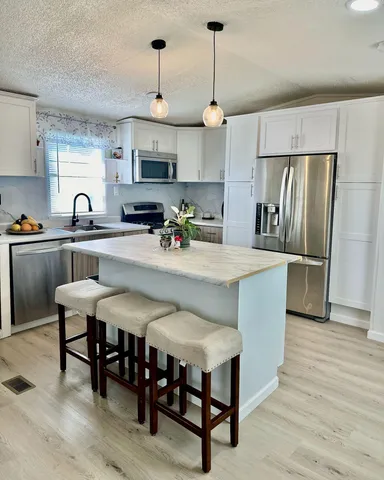 $49,990 | 112 Kingsway Drive, North Mankato, MN 56003