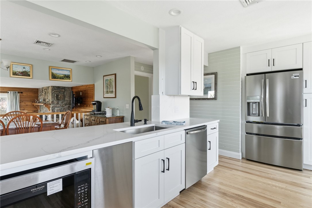 180 Clearview Road Charlestown, RI 02813 - Photo 29 of 50