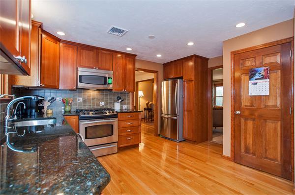 79 Prospect Street Ashland, MA 01721 - Photo 3 of 30 Gallery Image 3