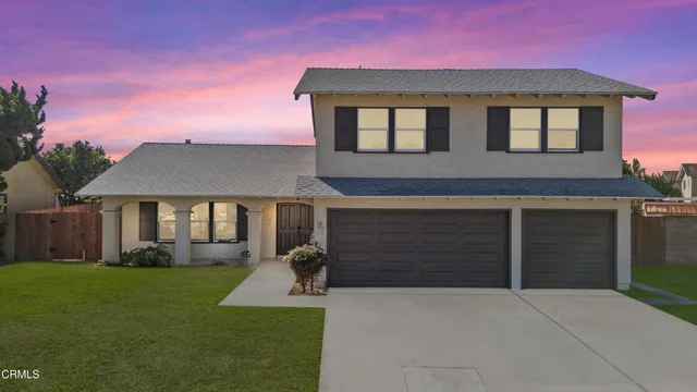 $925,000 | 2450 El Cajon Way, Oxnard, CA 93035