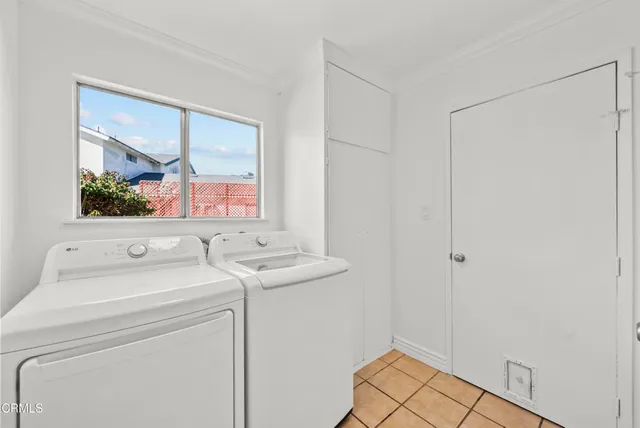 $925,000 | 2450 El Cajon Way, Oxnard, CA 93035