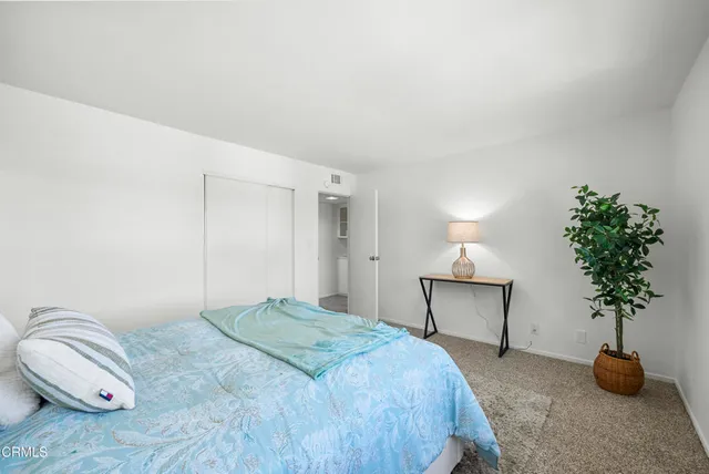 $925,000 | 2450 El Cajon Way, Oxnard, CA 93035