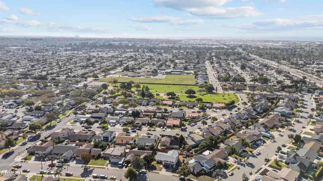 $925,000 | 2450 El Cajon Way, Oxnard, CA 93035