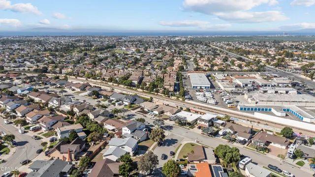 $925,000 | 2450 El Cajon Way, Oxnard, CA 93035