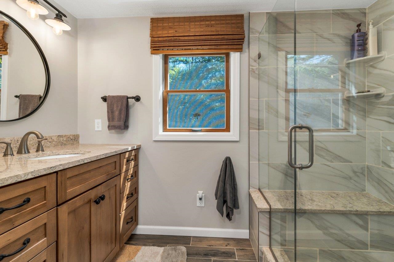 212 Wentworth Road Brookfield, NH 03872 - Photo 15 of 41 Gallery Image 15