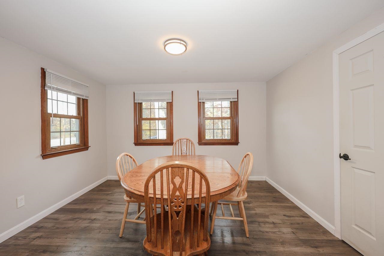 29 North Riverdale Road Weare, NH 03281 - Photo 12 of 26