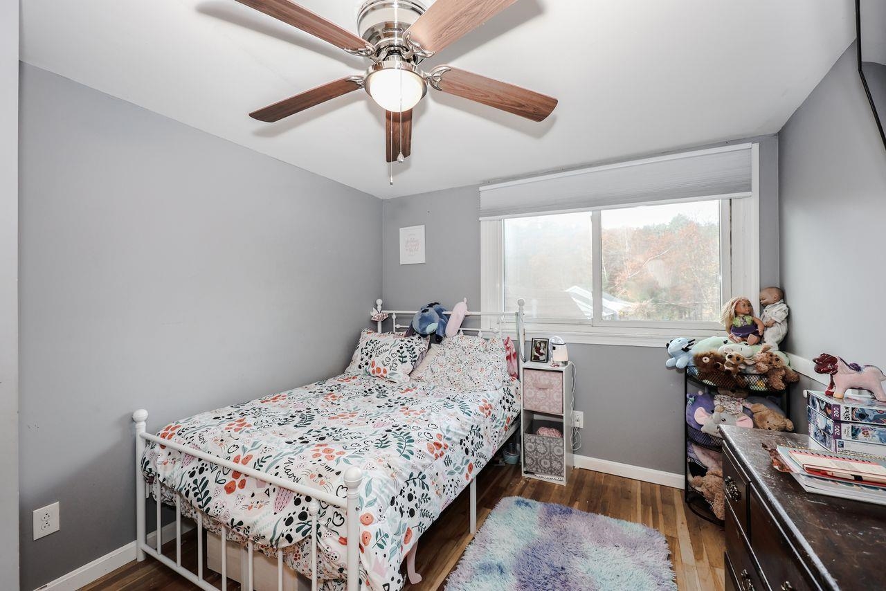 29 North Riverdale Road Weare, NH 03281 - Photo 21 of 26