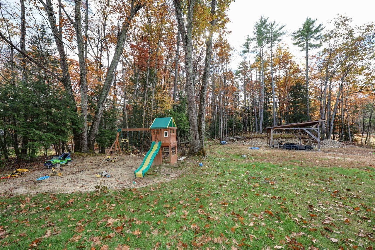 29 North Riverdale Road Weare, NH 03281 - Photo 23 of 26