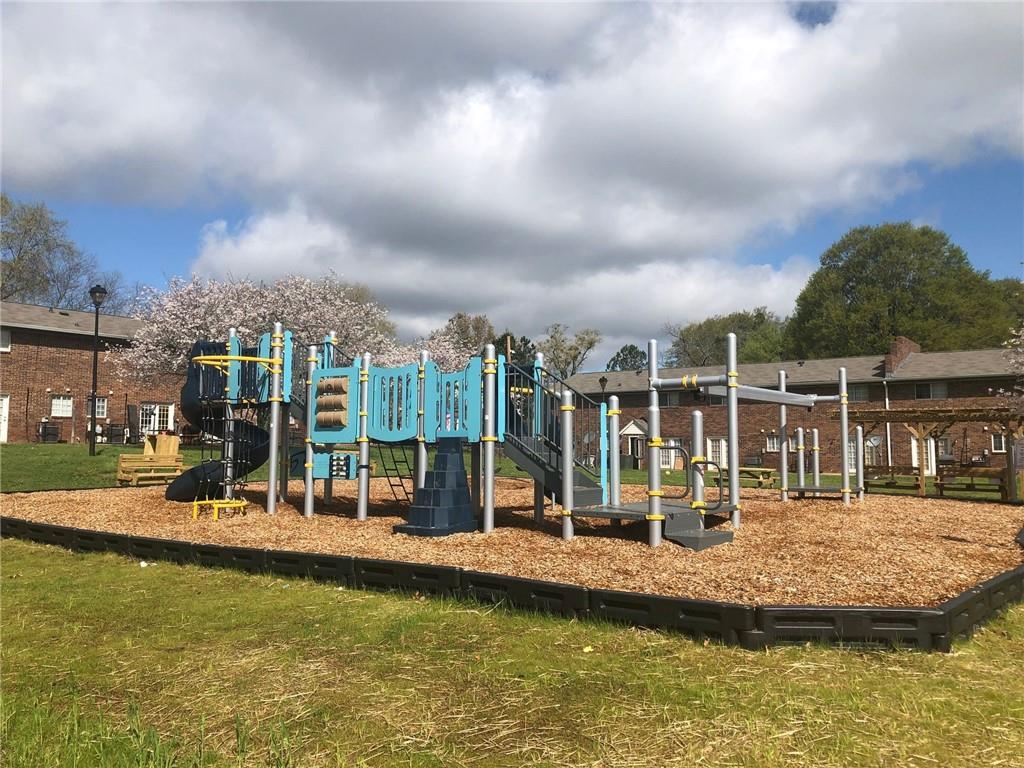 2786 Old Hapeville Road Southwest Atlanta, GA 30354 - Photo 7 of 8