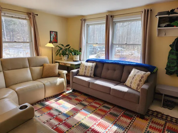 $525,000 | 57 Oak Lane, Jamaica, VT 05343