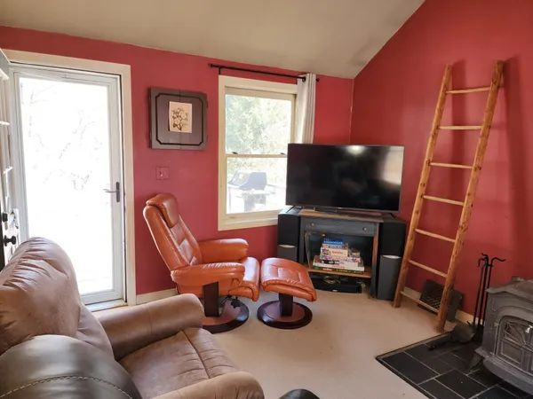 $525,000 | 57 Oak Lane, Jamaica, VT 05343