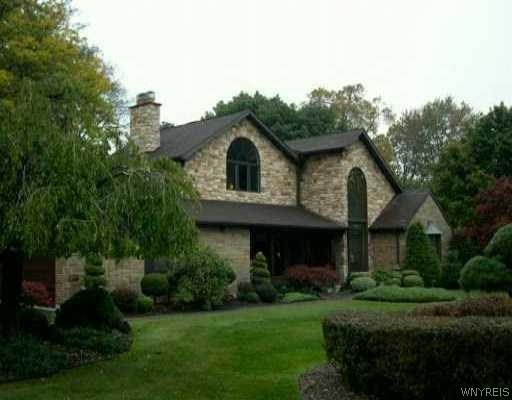 754 Lebrun Road Amherst, NY 14226 - Photo 1 of 1 Gallery Image 1