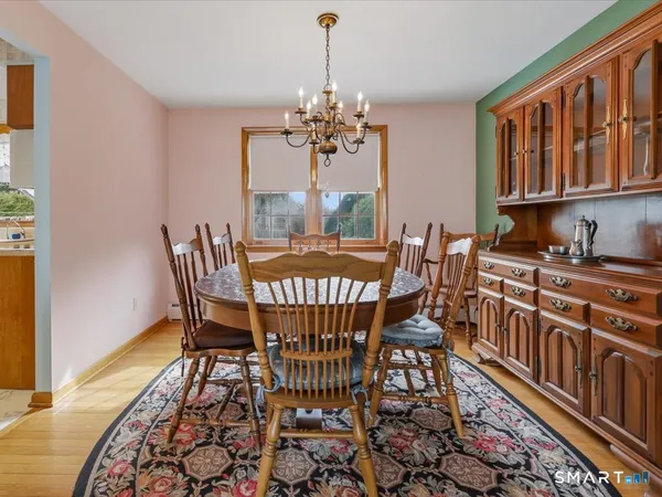 $429,900 | 131 Oxbow Drive, Meriden, CT 06450