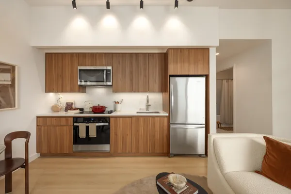 $3,885 | 18 India Street, Unit 3209S | Greenpoint