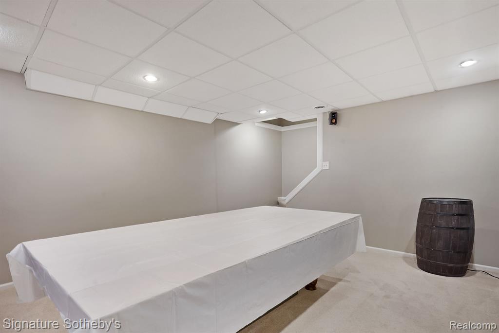 1355 Thames Drive Rochester Hills, MI 48307 - Photo 29 of 36