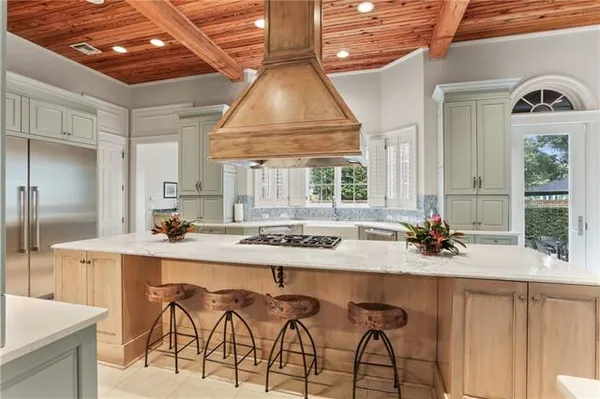 $2,475,000 | 9 English Turn Drive, New Orleans, LA 70131