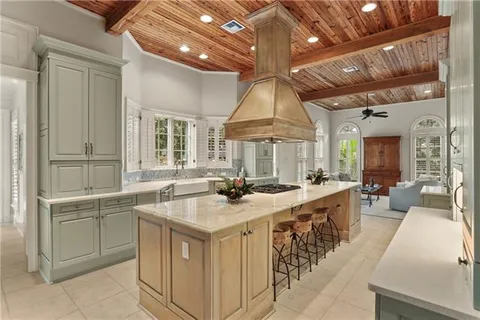 $2,475,000 | 9 English Turn Drive, New Orleans, LA 70131