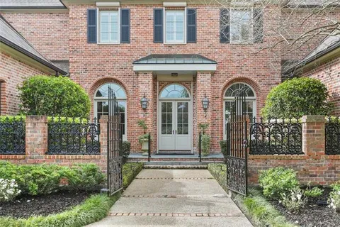 $2,475,000 | 9 English Turn Drive, New Orleans, LA 70131