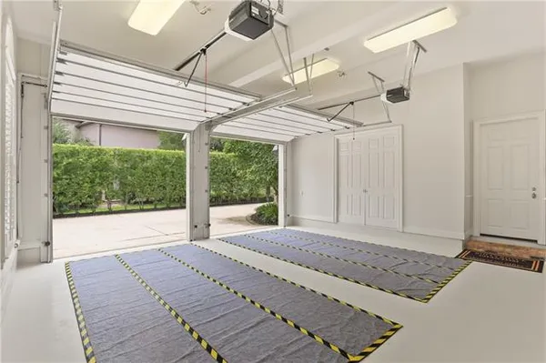 $2,475,000 | 9 English Turn Drive, New Orleans, LA 70131