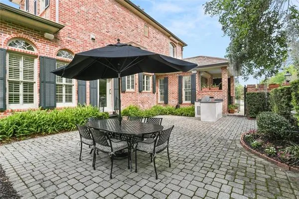 $2,475,000 | 9 English Turn Drive, New Orleans, LA 70131