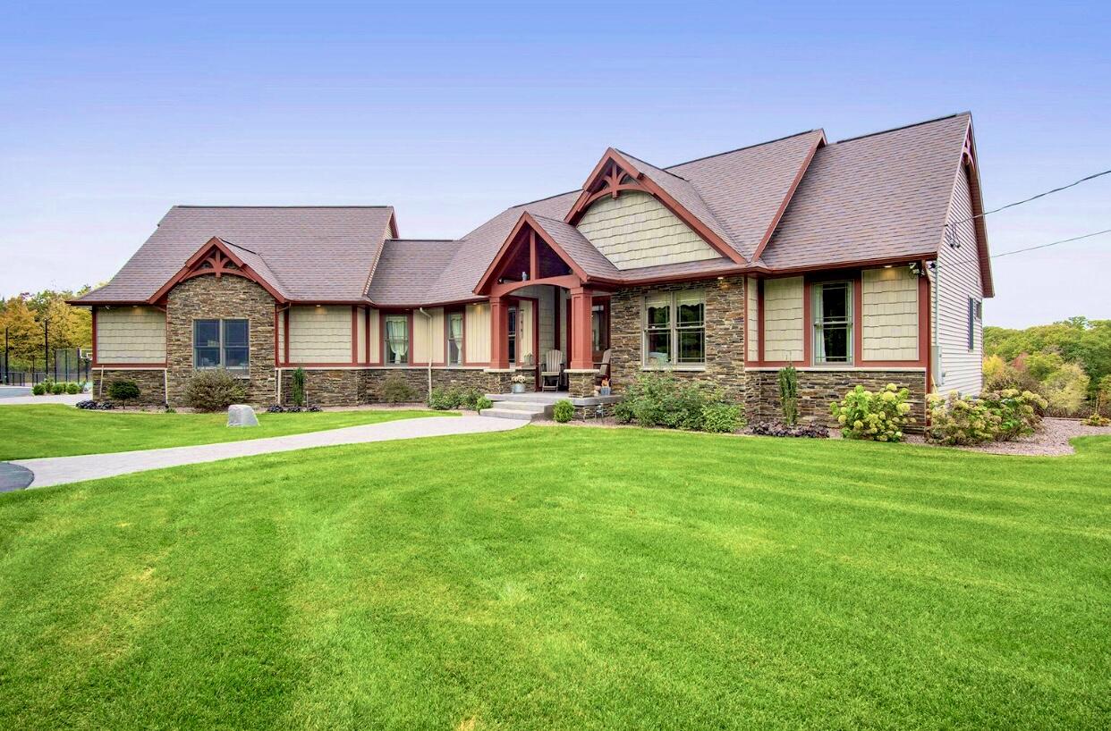 597 Brooks Road North Muskegon, MI 49442 - Photo 1 of 51 19132557-FCD6-4B0B-8C51-4767110F9AA4