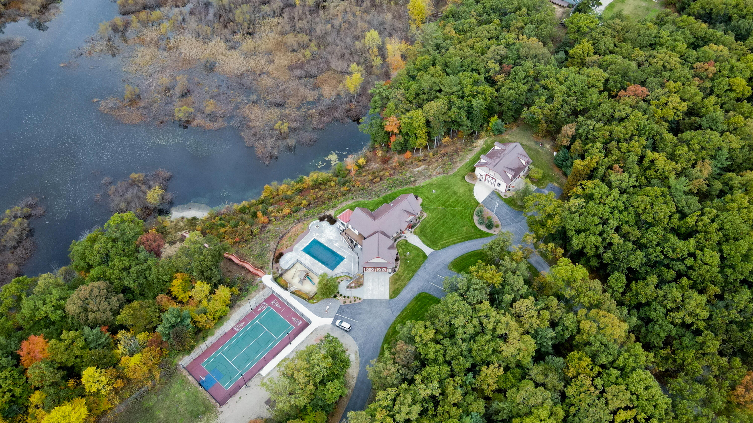597 Brooks Road North Muskegon, MI 49442 - Photo 48 of 51 597Brookes_aerial-11