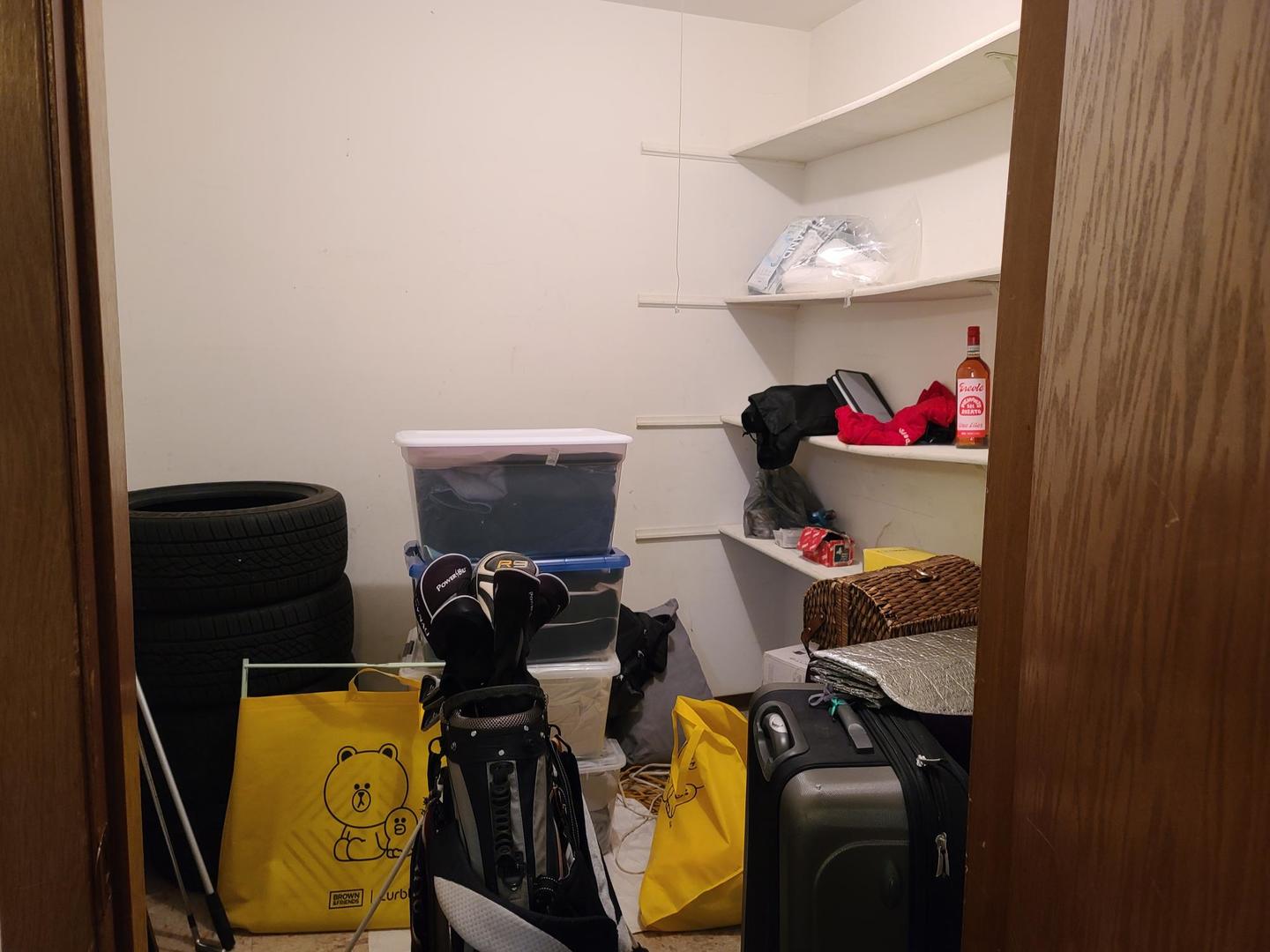 817 Oakton Street, Unit 201 Elk Grove Village, IL 60007 - Photo 15 of 16