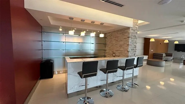 $3,800 | 41 Southeast 5th Street, Unit 2201, Miami, FL 33131