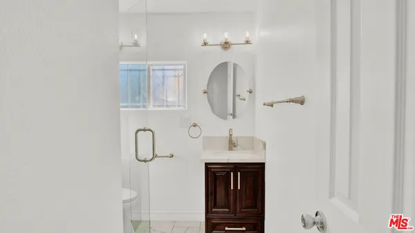 $3,100 | 2239 West Lincoln Street, Long Beach, CA 90810