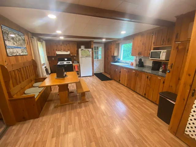 $249,000 | 3153 Vermont Rte 100, Wardsboro, VT 05355