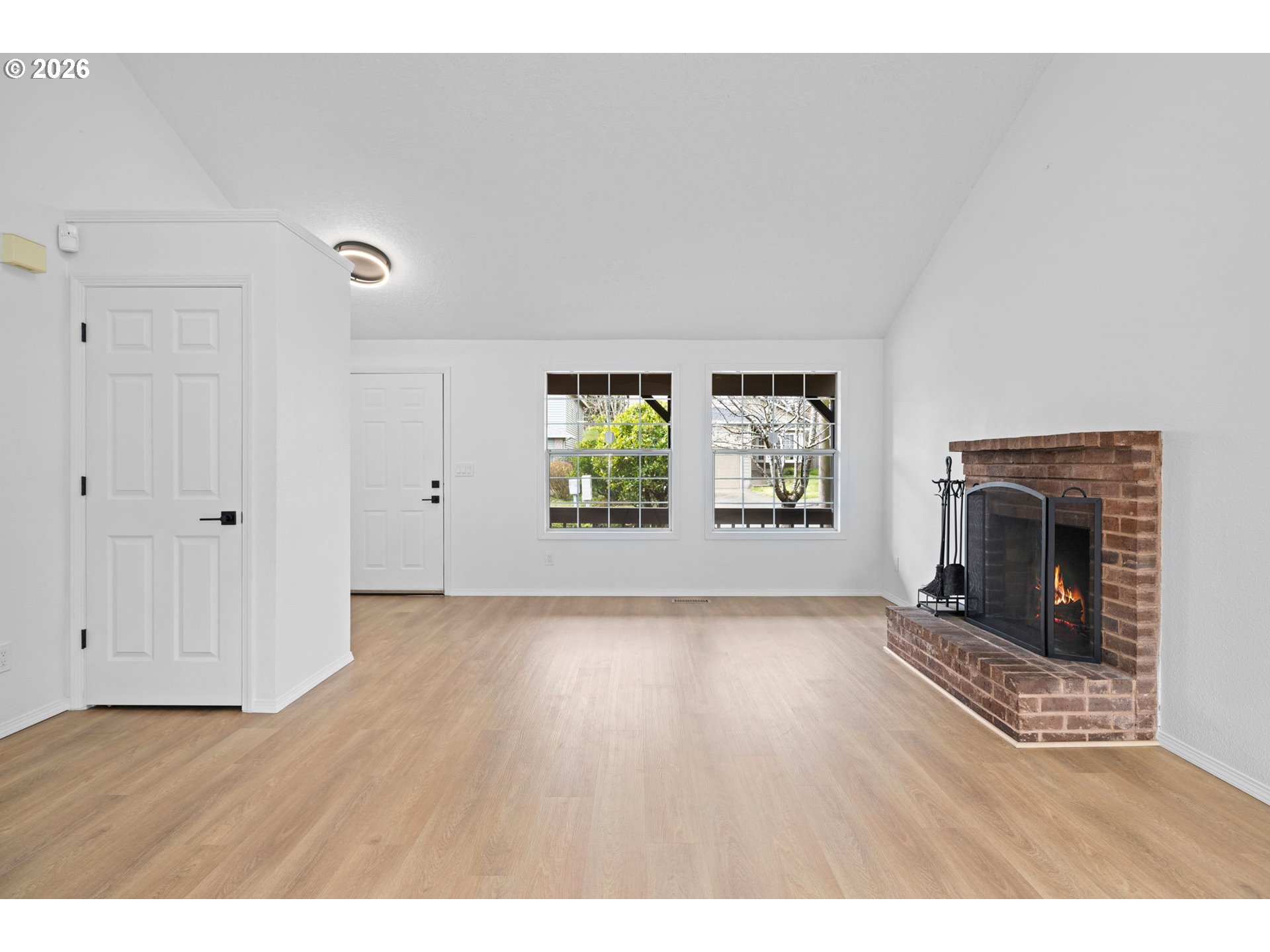 5346 Northwest Deerfield Way Portland, OR 97229 - Photo 9 of 48