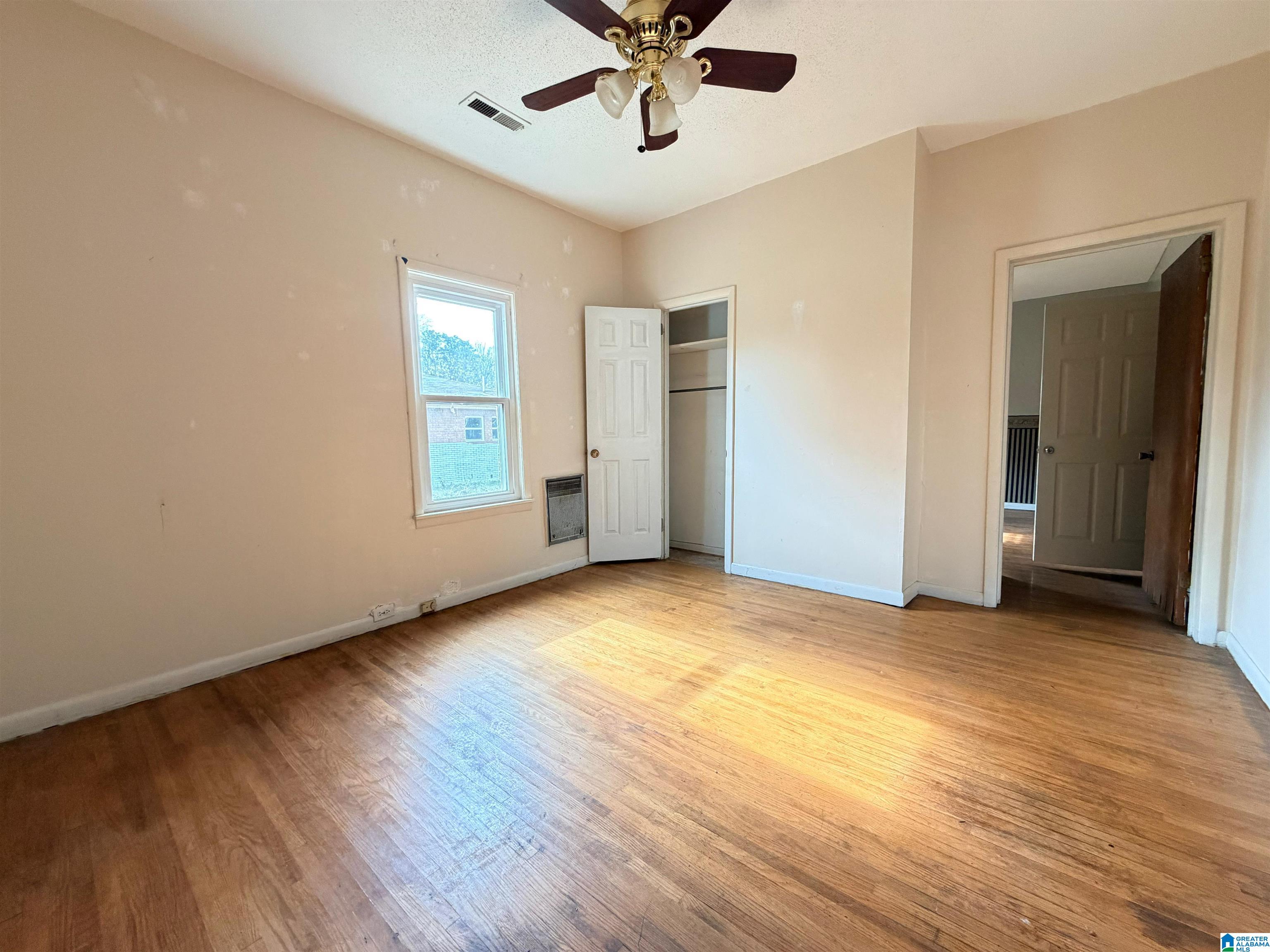 914 18th Way Southwest Birmingham, AL 35211 - Photo 18 of 19
