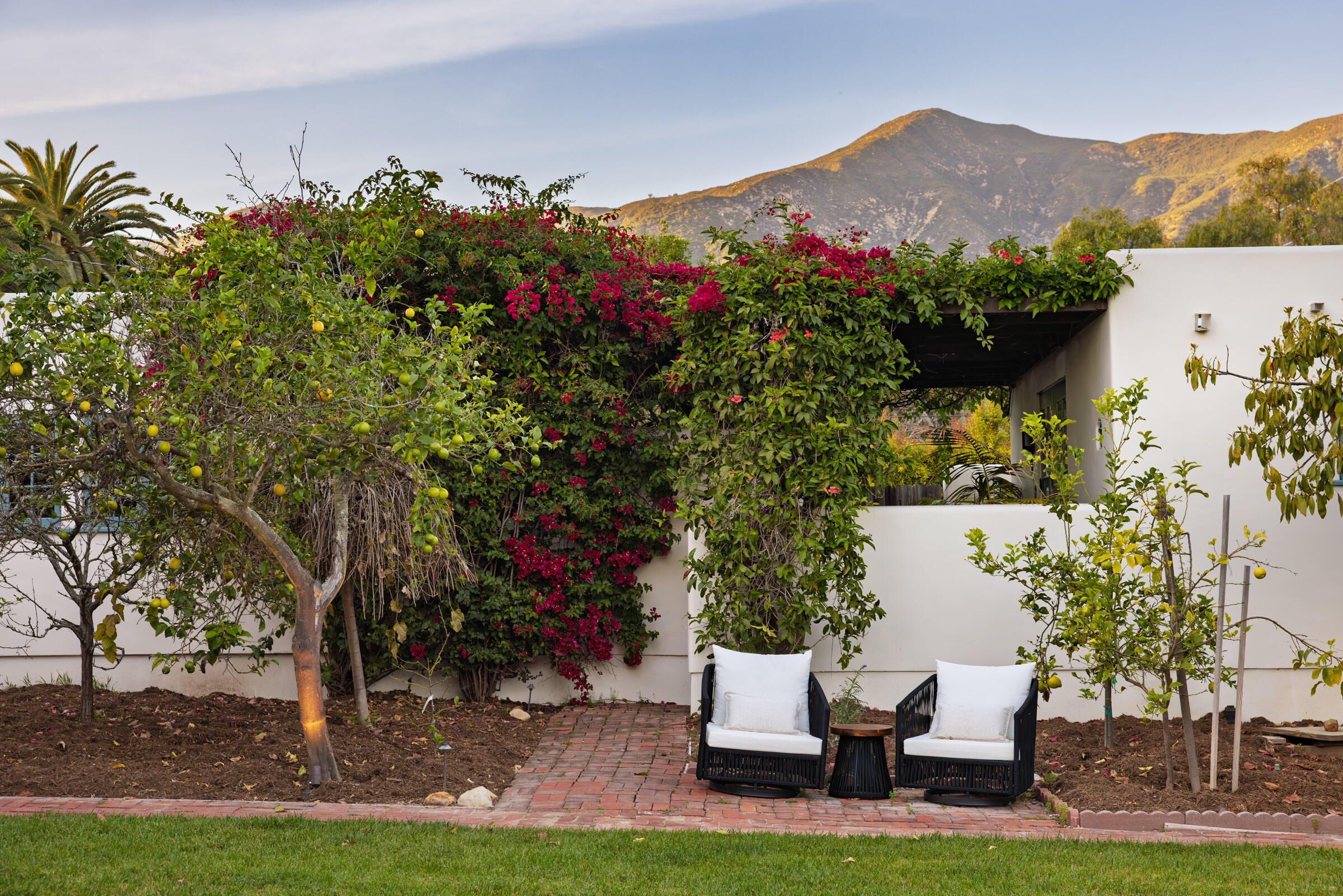 549 Hot Springs Road Montecito, CA 93108 - Photo 6 of 28 Mountain Views