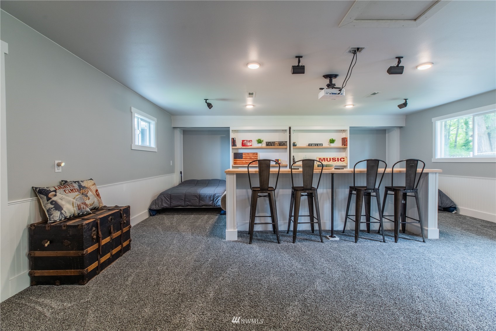 4667 Sand Road Bellingham, WA 98226 - Photo 12 of 37 Gallery Image 12