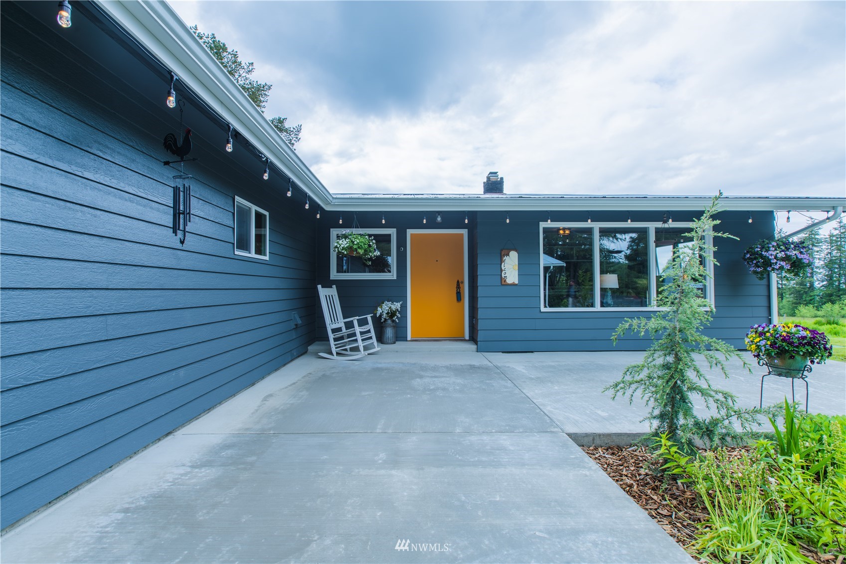 4667 Sand Road Bellingham, WA 98226 - Photo 3 of 37 Gallery Image 3