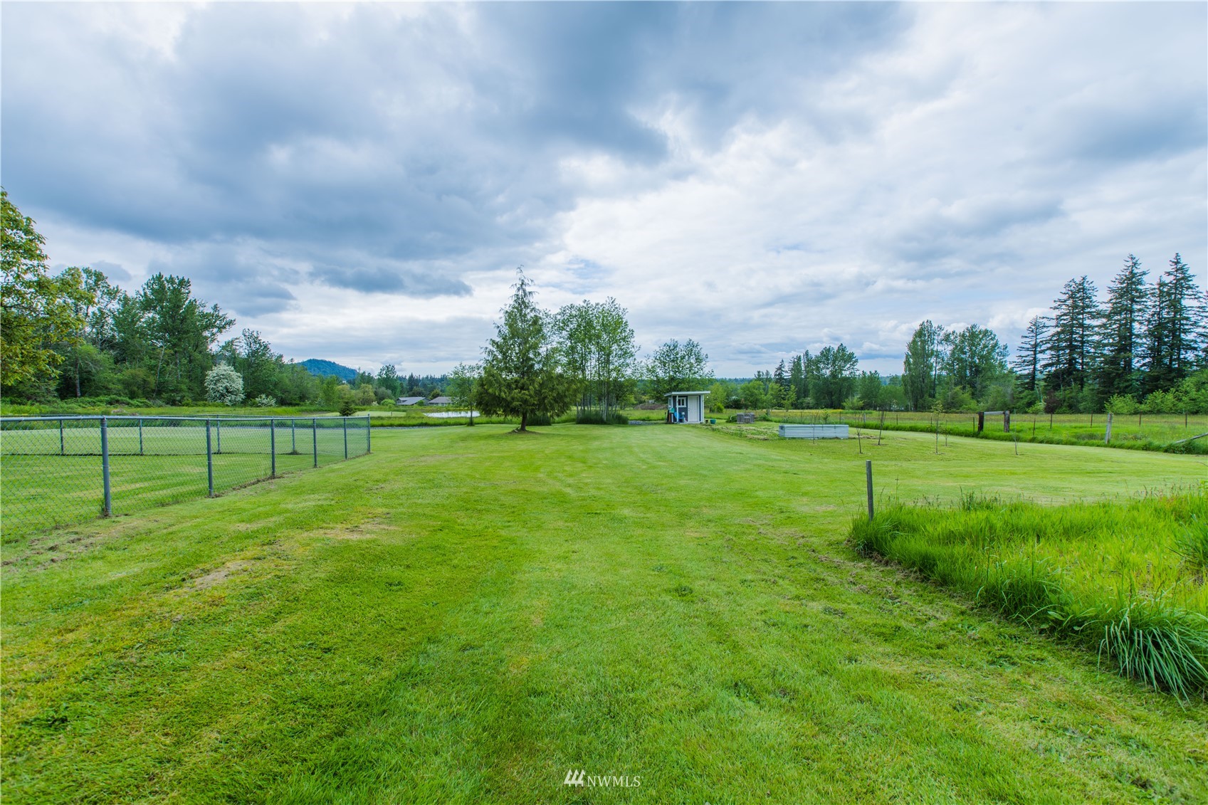 4667 Sand Road Bellingham, WA 98226 - Photo 34 of 37 Gallery Image 34