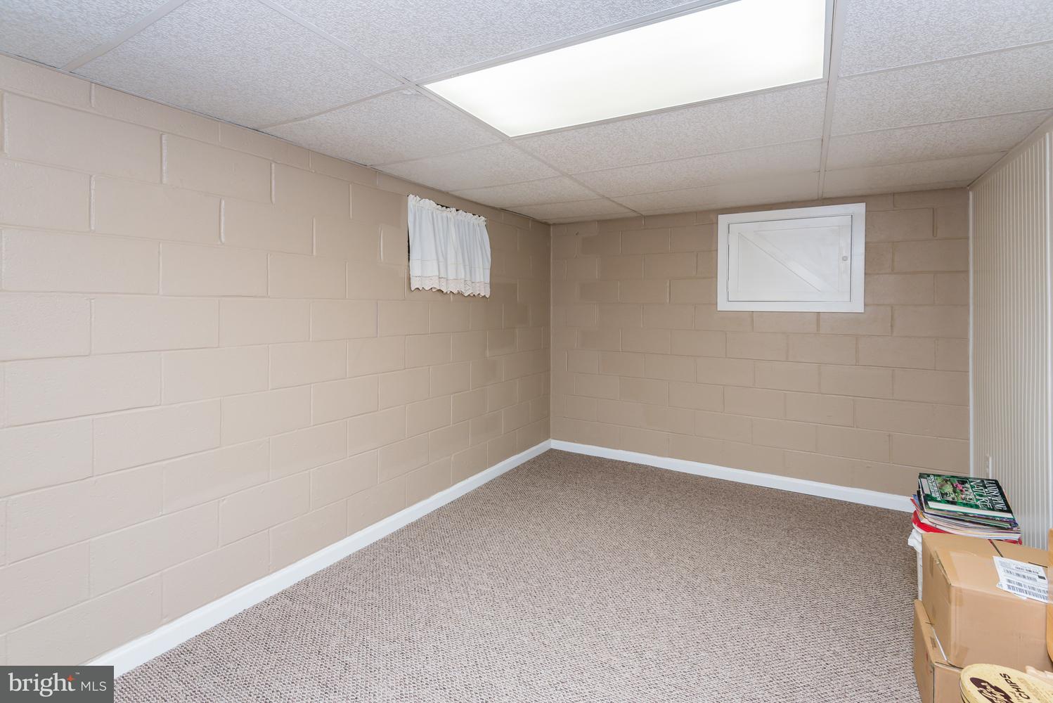 210 Mooredale Road Carlisle, PA 17015 - Photo 41 of 44 Guest room, storage, office, etc.