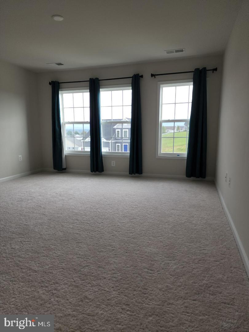 23 Morningview Court Stuarts Draft, VA 24477 - Photo 4 of 8