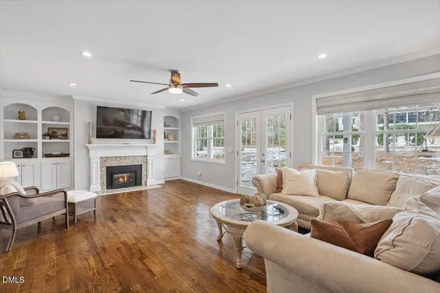 $1,095,000 | 808 Christopher Road, Chapel Hill, NC 27514