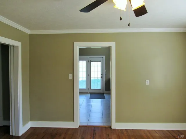 $349,900 | 1697 South Amherst Highway, Amherst, VA 24521