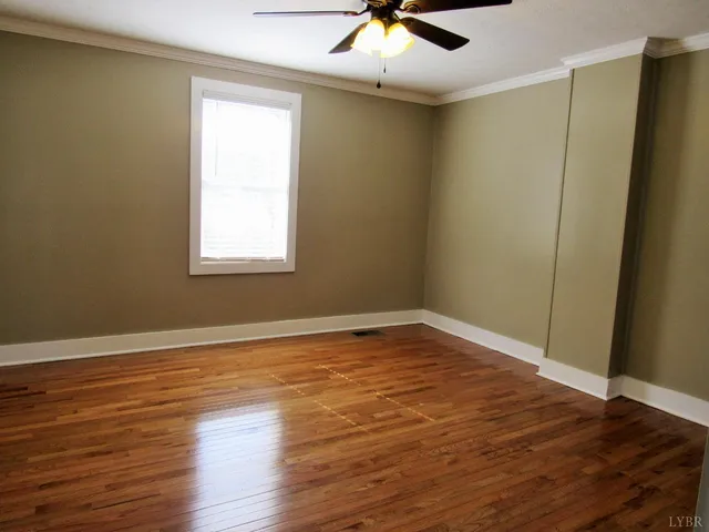 $349,900 | 1697 South Amherst Highway, Amherst, VA 24521