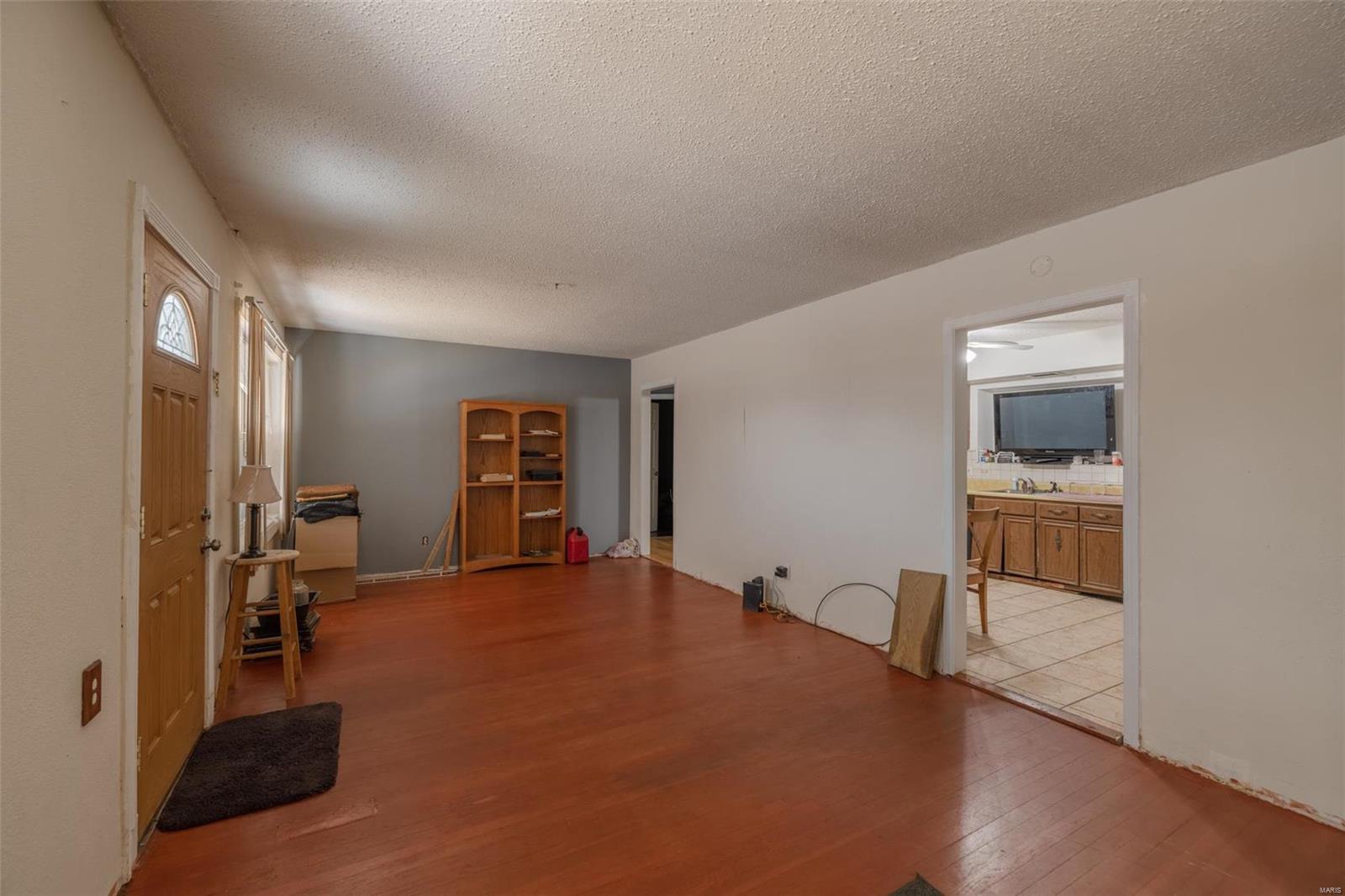 3555 Ashby Road St. Ann, MO 63074 - Photo 3 of 16 Gallery Image 3