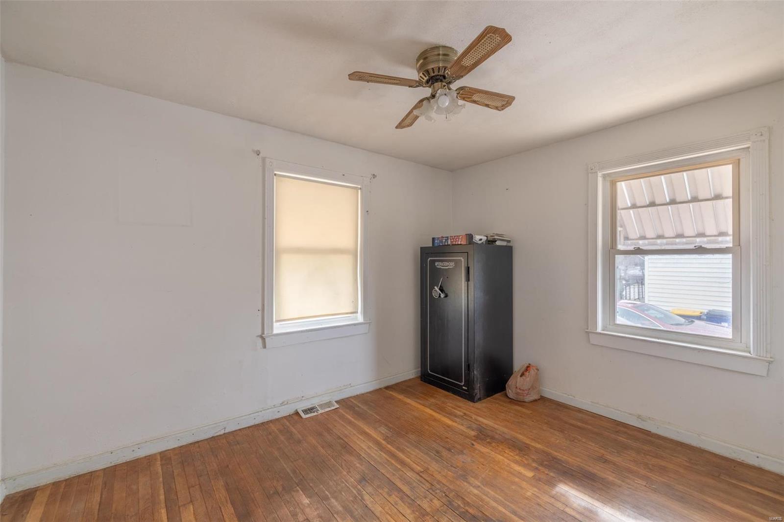 3555 Ashby Road St. Ann, MO 63074 - Photo 8 of 16 Gallery Image 8