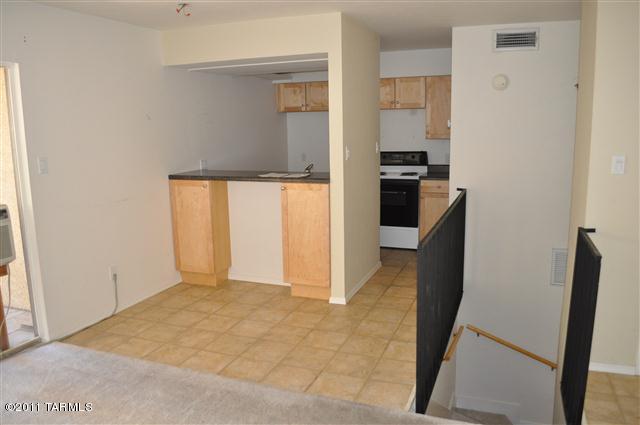 1600 North Wilmot Road, Unit 173 Tucson, AZ 85712 - Photo 6 of 24