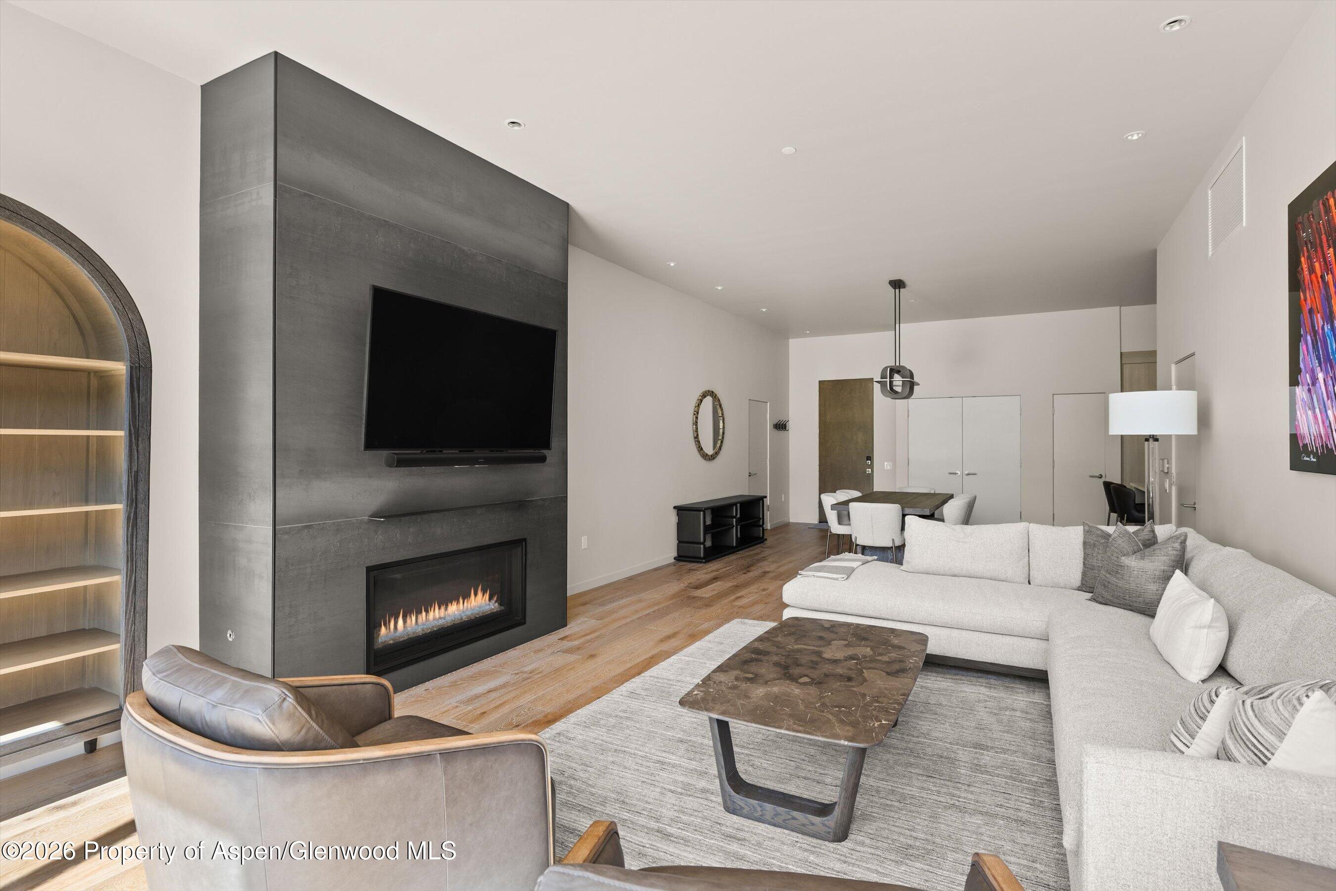 101 Willow Road, Unit 206 Basalt, CO 81621 - Photo 4 of 21 05-101WillowRd#206_2605_1294