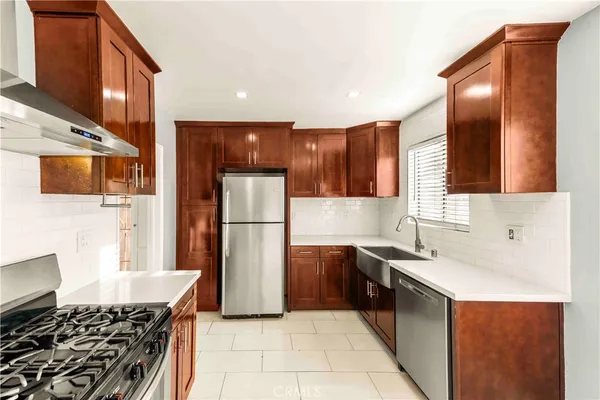 $769,000 | 15534 Carfax Avenue, Bellflower, CA 90706